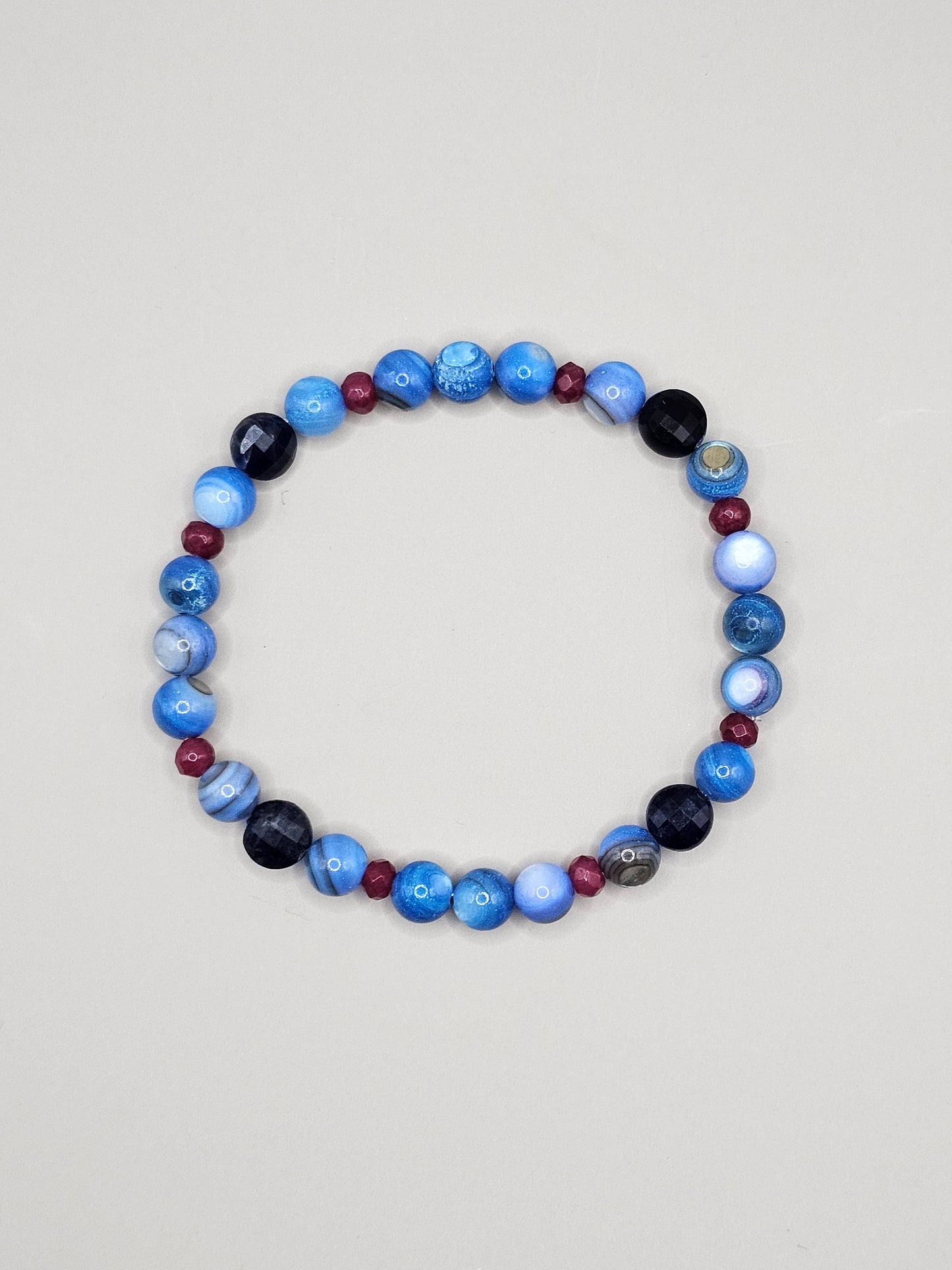 Short 'n Sweet Sodalite, Shell, and Quartz Crystal Bracelet